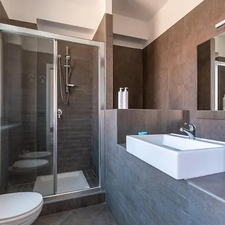 Apartamento Schiavuzzo With Terrace By Wonderful Italy
